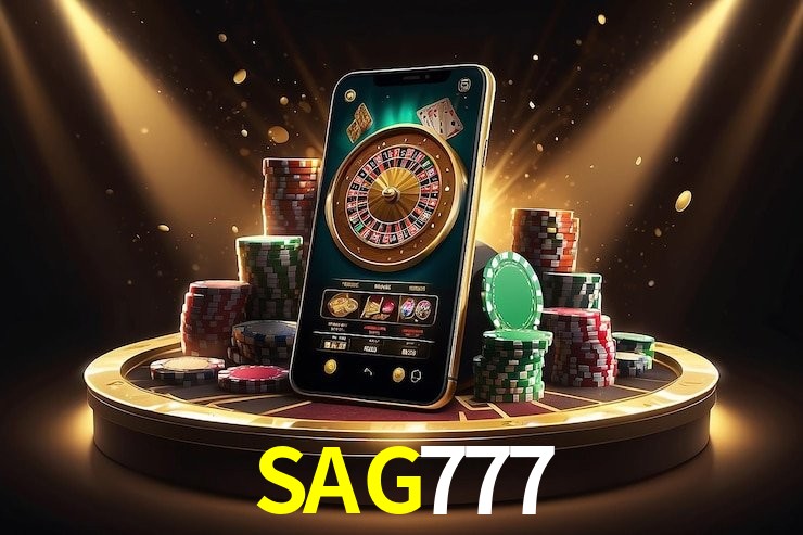Escena dinámica inspirada en casino con iluminación SAG777, cartas, fichas e íconos de juegos digitales en un espacio moderno de juegos.